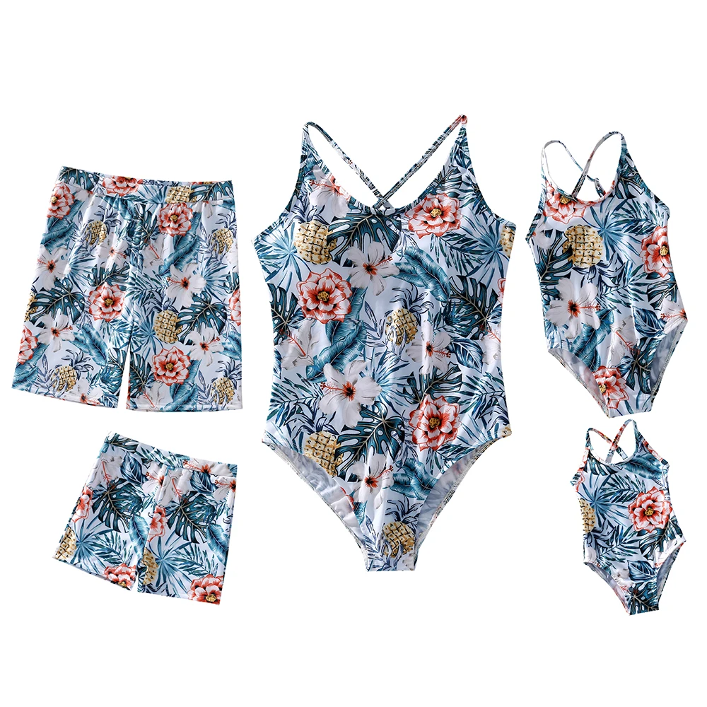 

Summer Famliy Swimsuits Mom Dad and Children Family Matching Swimwear Family Look Mommy and Me One-Piece Swimsuit