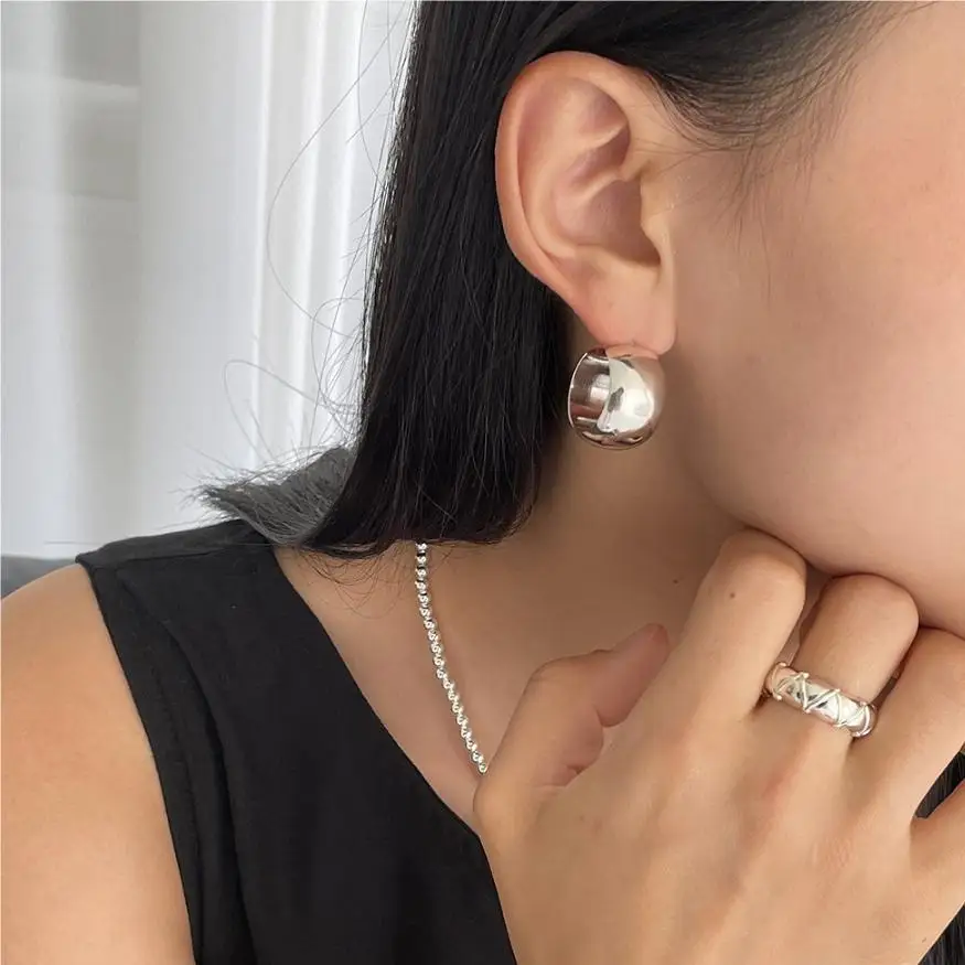 Женские серьги-гвоздики из серебра 925 пробы во французском стиле