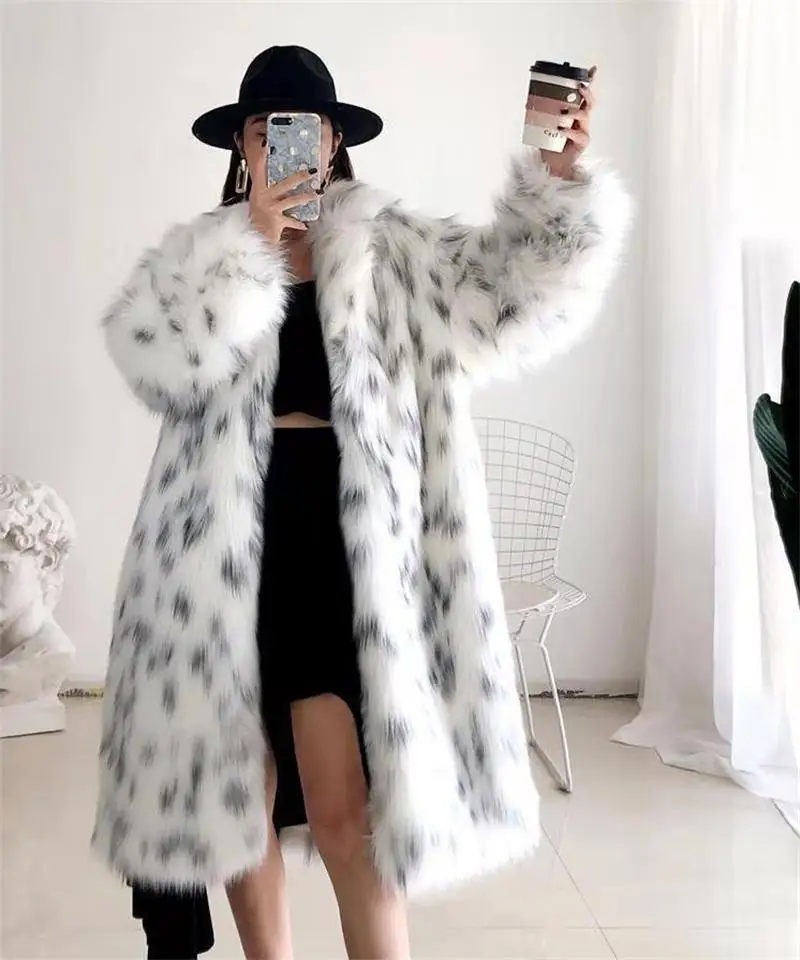 Women's winter new hot fur trench coat street Instagram influencer with the same fashion personality in the long fox fur coat
