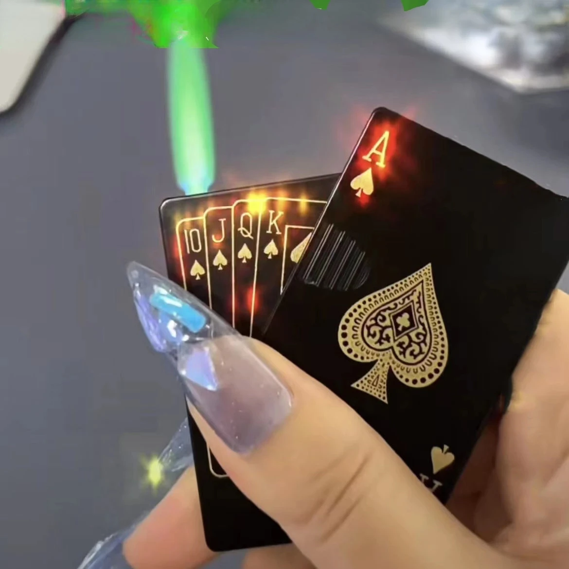 

Metal Playing Cards Jet Torch Lighter Green Flame Poker Butane Gas Lighter Smoking Accessories Windproof Funny Toy Gift For Men