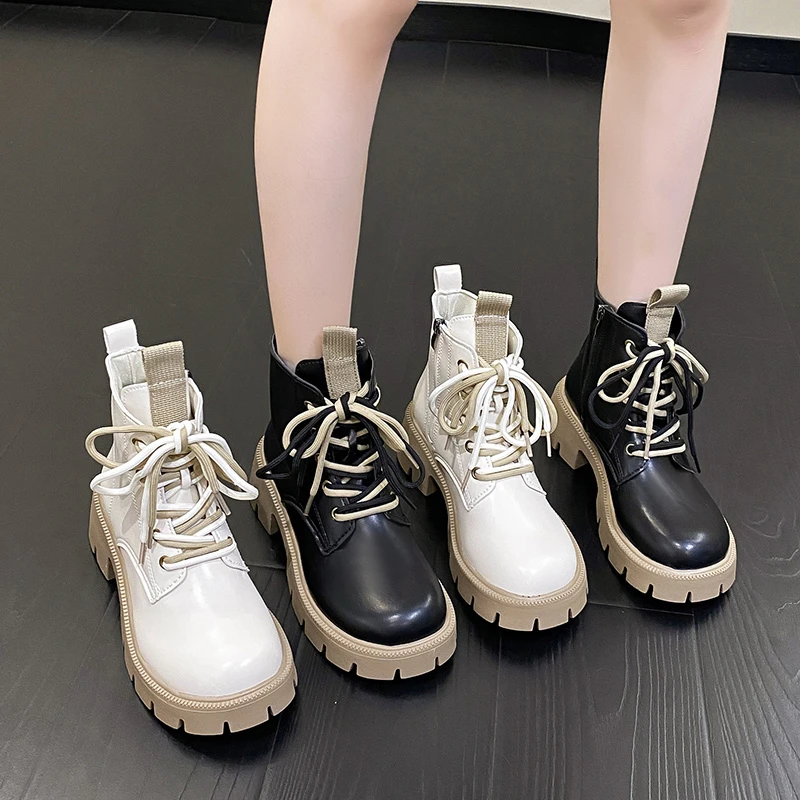 

Женские осенние высокие женские сапоги 2022 Новинка кружевные короткие сапоги в британском стиле с круглым носком и боковой молнией на толст...