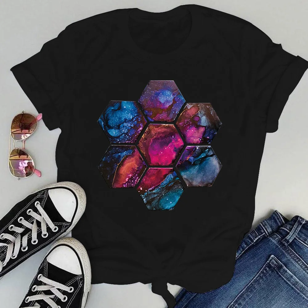 

Женская футболка с коротким рукавом, круглым вырезом и принтом