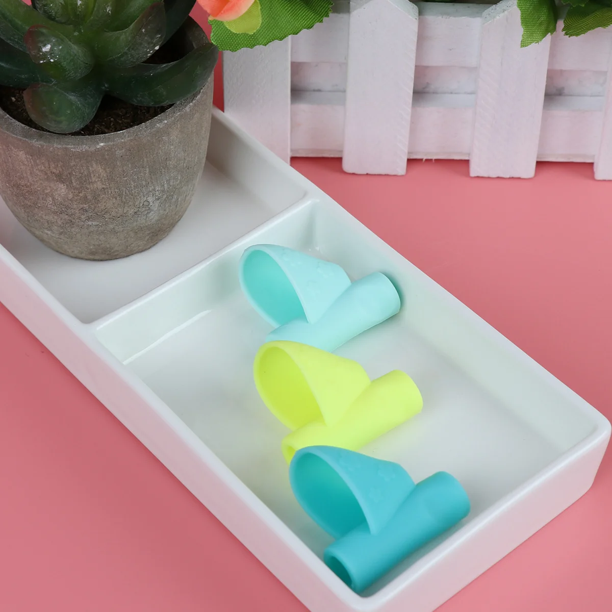 Рисунок 4 - детский держатель для ручек