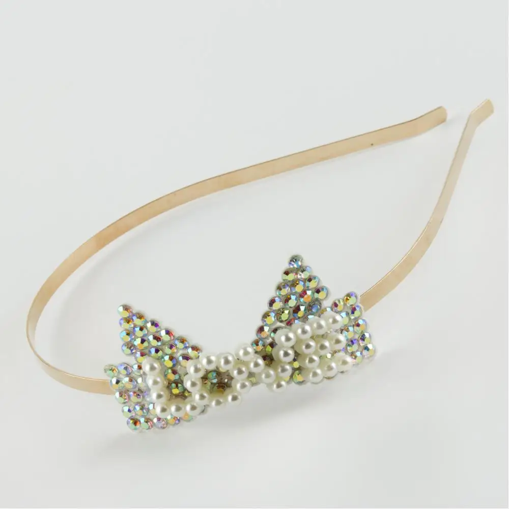 

Love Written With Pearl Metal Crown