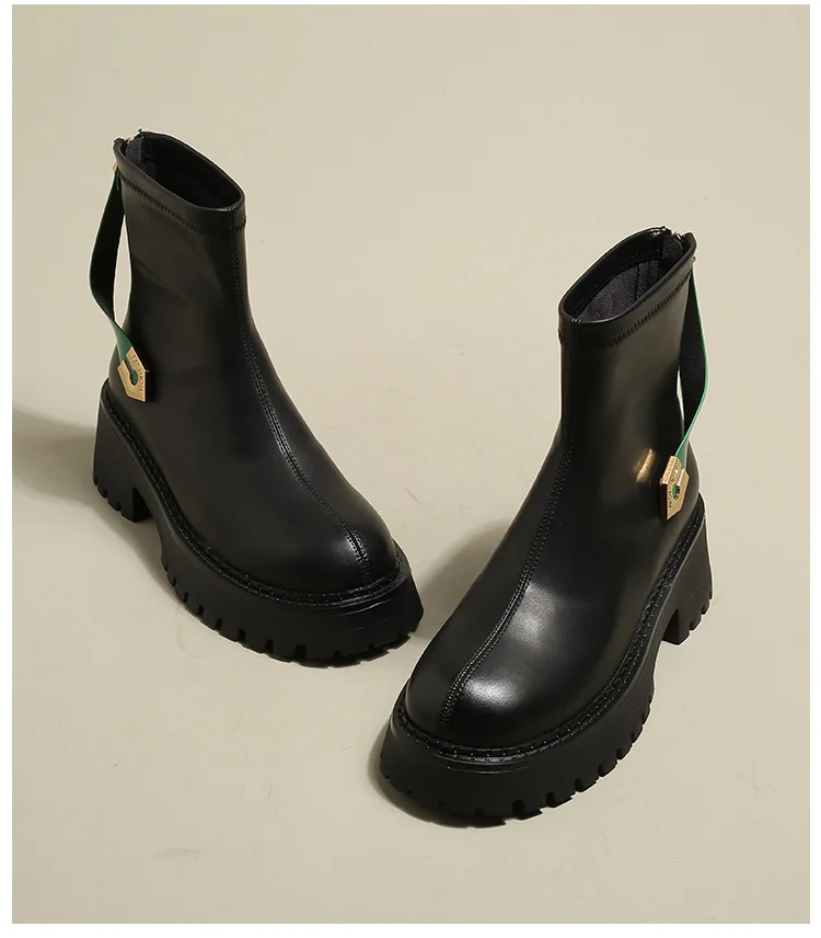 Women's Smoke Tube Boots New Autumn and Winter Thick Bottom Smoke Pipe Short Boots Winter Fleece-Lined Chelsea Black