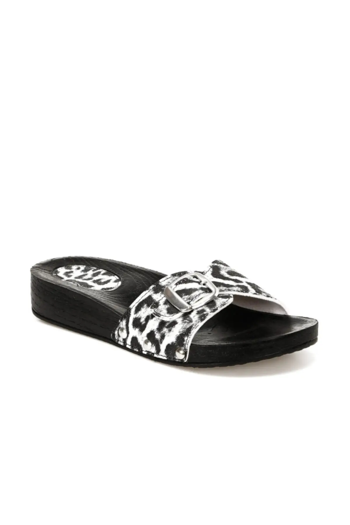 

Women Sandals. Z black female Fashion Summer Slipper Indoor Outdoor Flip Flops Beach Shoes Female Slippers Platform Casual