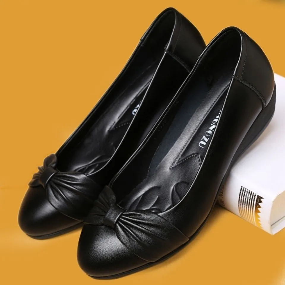 Leather flats shoes woman Butterfly-knot Fashion Women's loafers Black shoes women Soft Massage Casual Breathable ladies shoes
