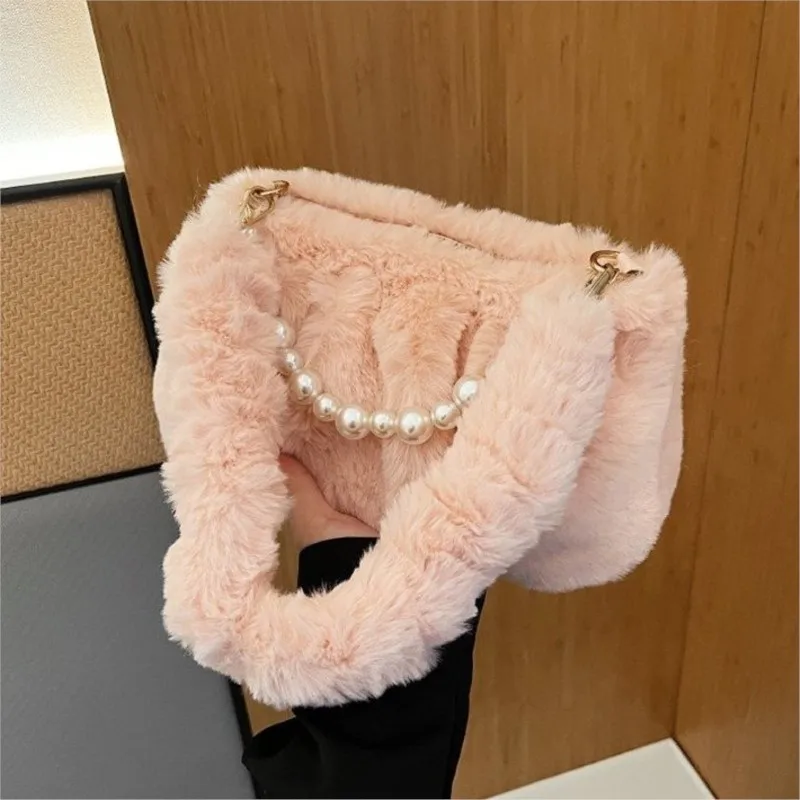 

Chain Tote Bags For Women 2023 Winter Trend Designer Fashion Small Soft Faux Fur Kawaii Handbags Shoulder BagsShopper Bag