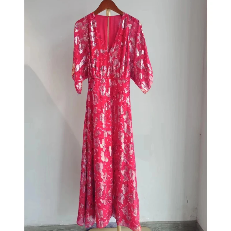 

2023 V-neck Mulberry Silk Raglan Sleeve Back Hollow Short-sleeved Dress