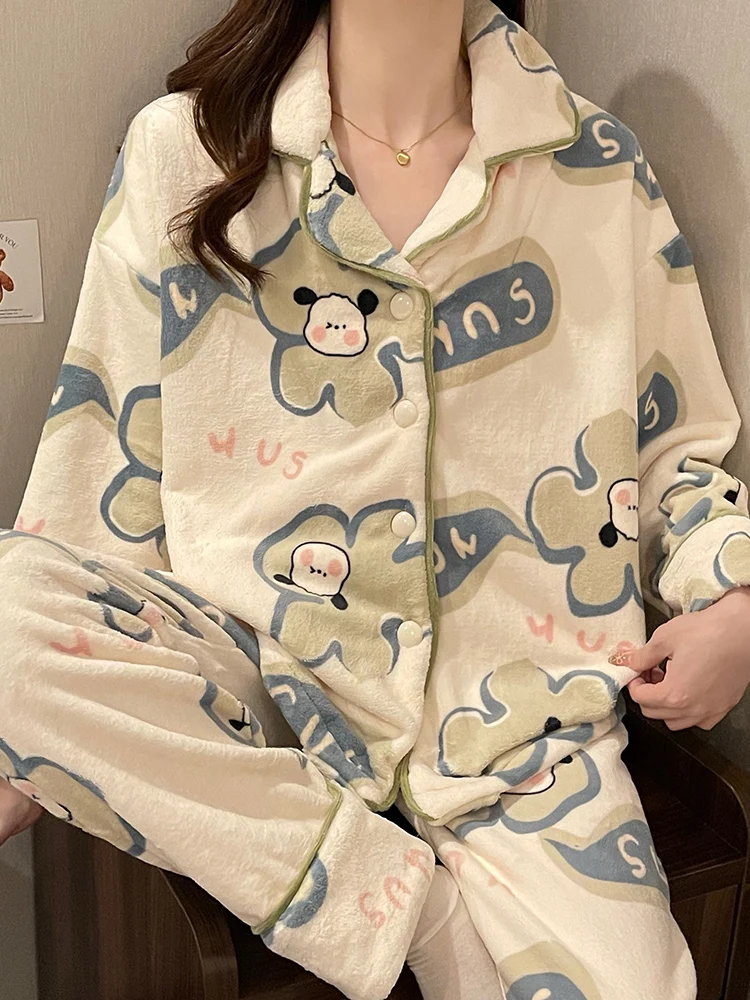 Женские пижамы на весну и осень-зиму утепленный коралловый флис новинка 2024 милый