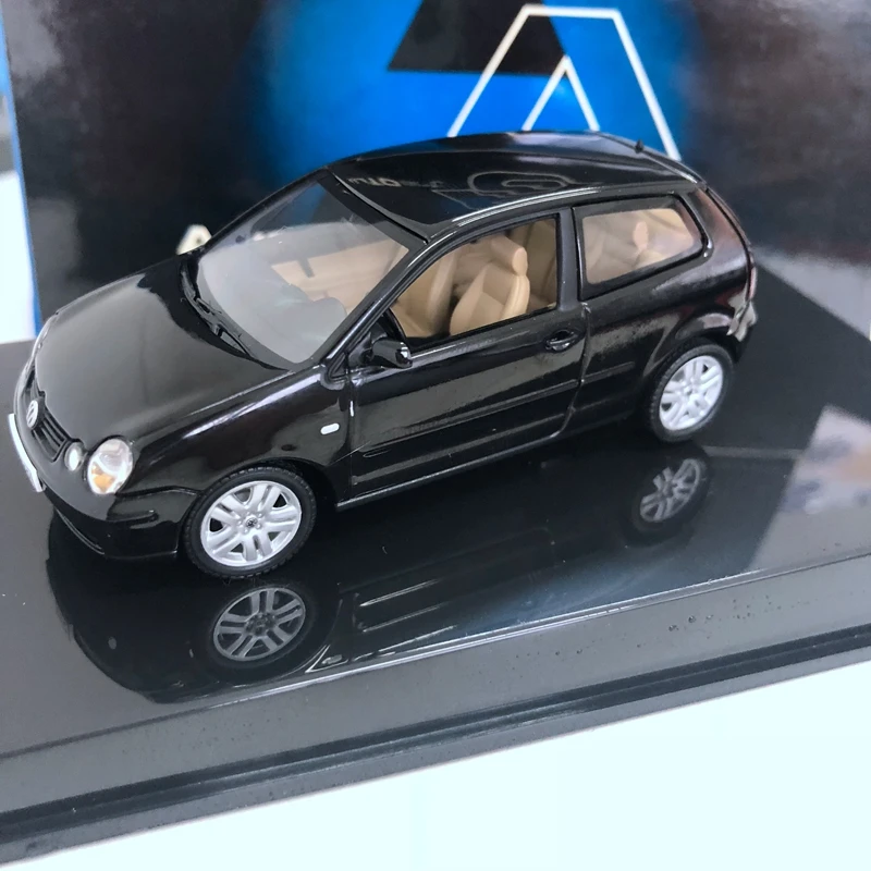 

AUTOART 1:43 VW POLO 2001 разноцветная Ограниченная серия полимерная металлическая статическая модель автомобиля игрушка подарок