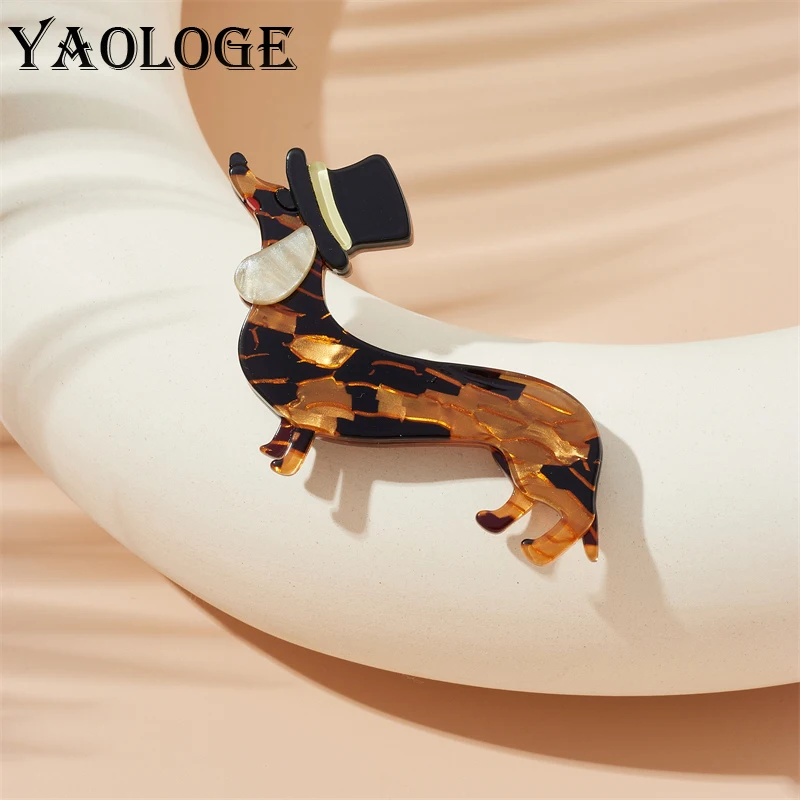 

YAOLOGE Acrylic Cartoon Cute Dachshund Dog Brooches For Women Trend Badge Brooch Pins Handmade Clothing Accessories Jewelry Gift
