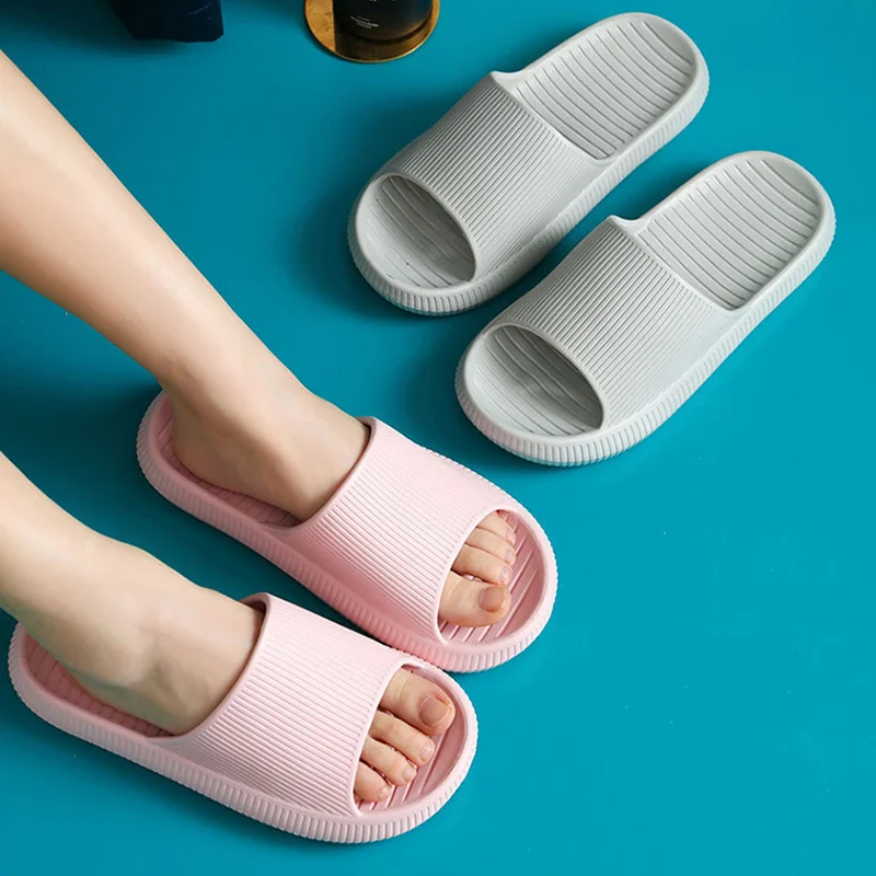 

Fashion Shoes Women Slippers Soft Indoor Shoes Bathroom Thick Platform Designer Colorful Footwear Zapatillas Muje Female