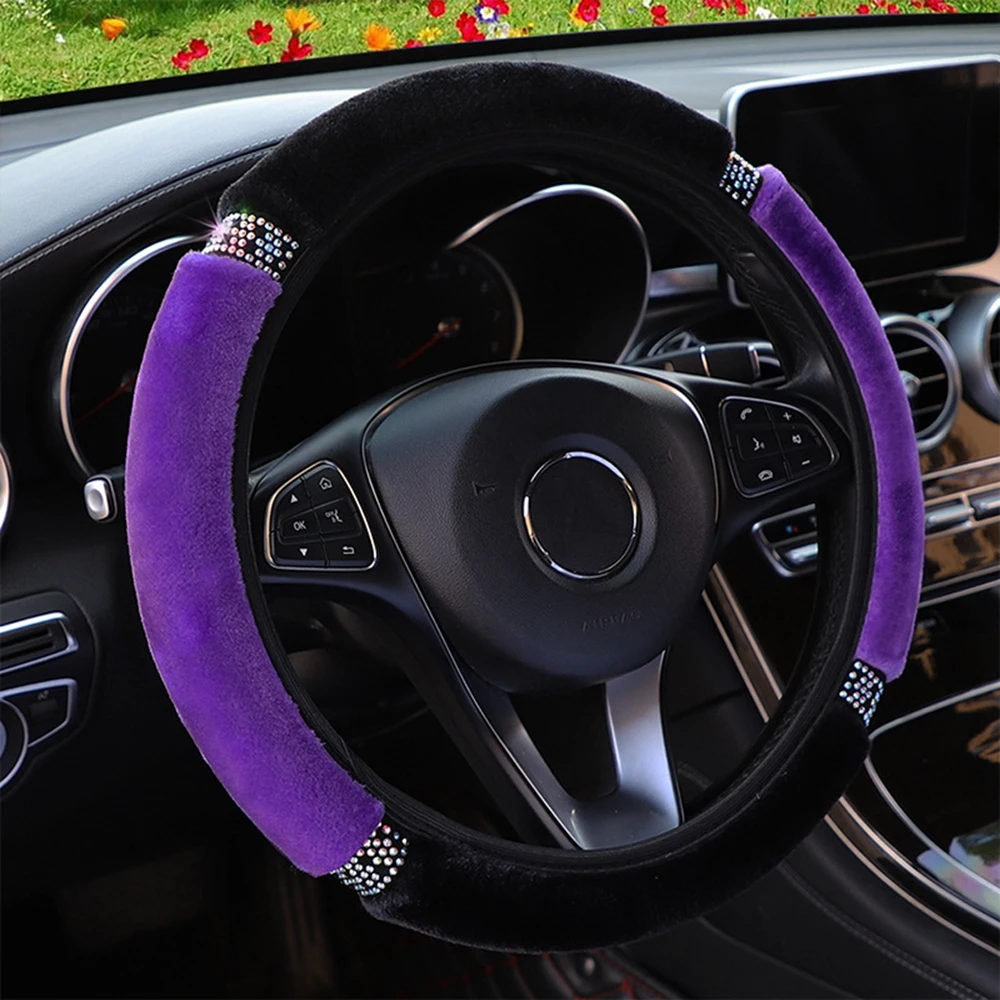 

Чехол на руль с пушистыми стразами, Универсальный 15-дюймовый автомобильный эластичный протектор руля для женщин и девочек (фиолетовый)