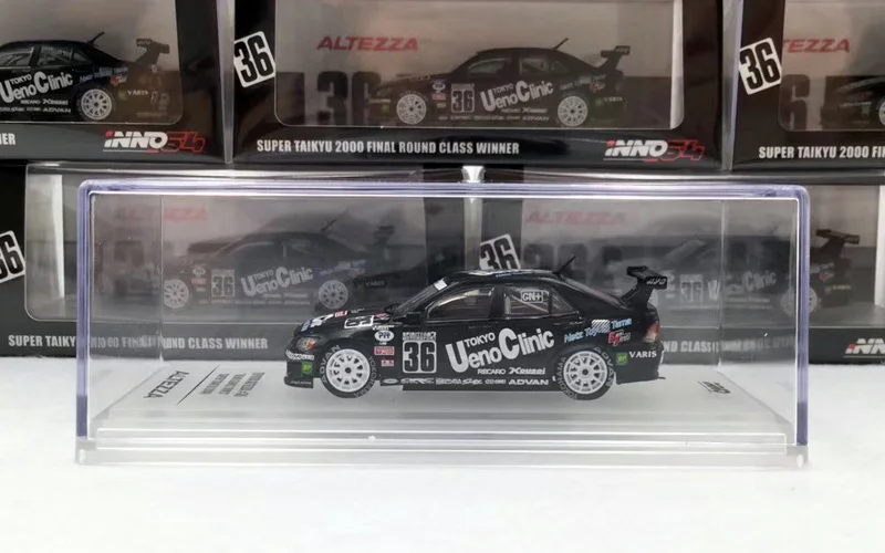 Модель автомобиля из сплава INNO 1:64 TOYOTA RS200 ALTEZZA Bite Shark No. 36 CLINIC TOM'S |