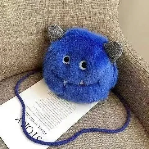 

Детская сумка QU 2022, новая Корейская версия плюшевой цепочки, Маленькая женская сумка, женская сумка, милая Диагональная Сумка через плечо с ...