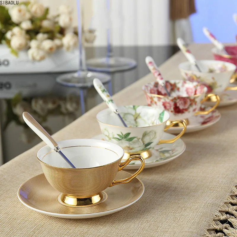 

Europe Noble Bone China Coffee Cup Saucer Spoon Set 200ml Luxury Ceramic Mug Top-grade Porcelain Tea Cup Cafe Party Drinkware