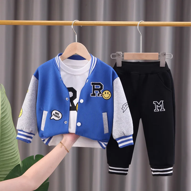 

Весенне-осенний комплект одежды для маленьких девочек 2023, комплекты детской одежды для мальчиков от 3 до 4 лет, пальто, футболки, штаны, детские спортивные костюмы
