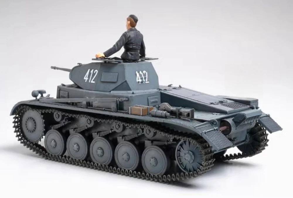 Tamiya 35292 Масштаб 1/35 Panzerkampfwagen II Ausf.A/B/C (Sd.Kfz.121) (Французский кампания)