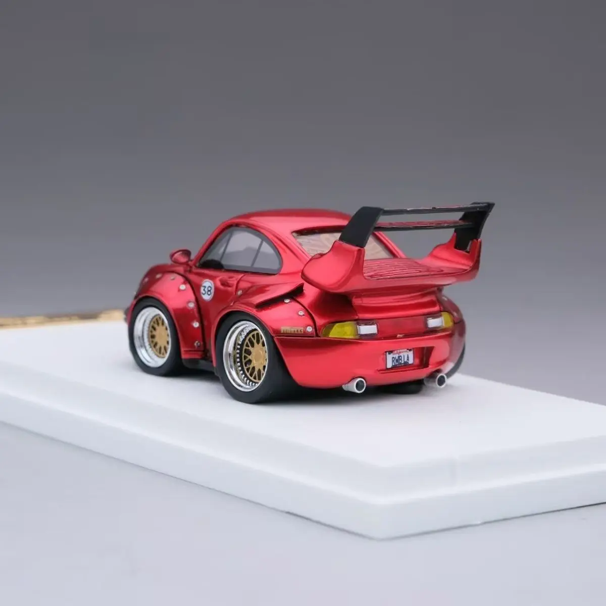 Sjf Production Limited To 499 Смола Материал 1/64 Соотношение Porsche 993RWB Высокий хвост Новое место