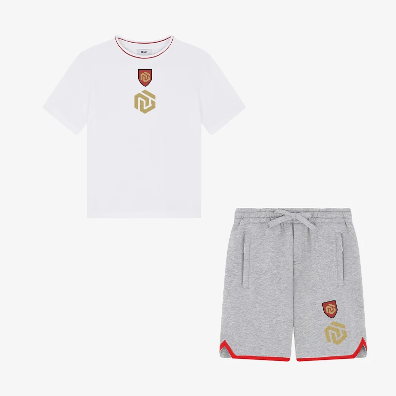 

Детская футболка с круглым вырезом и шорты с принтом логотипа NIGO # nigo34996