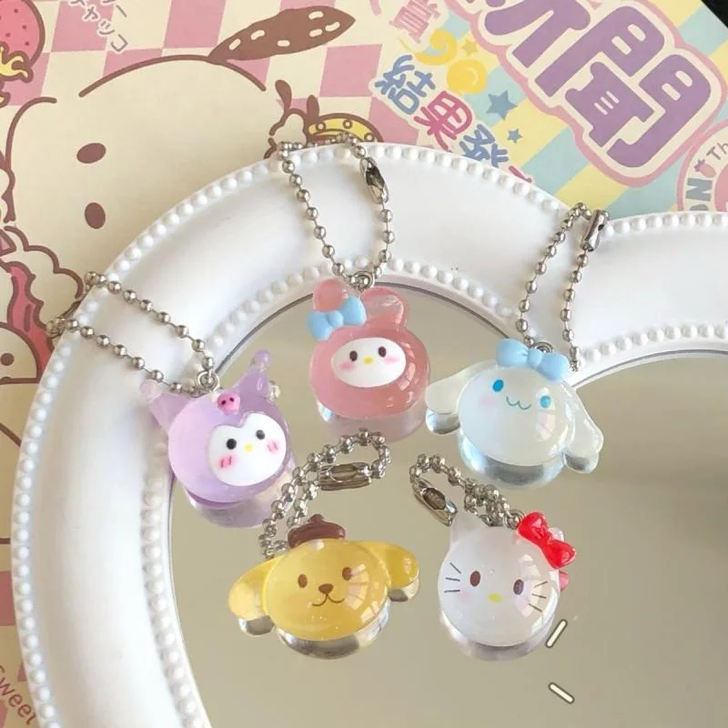 

Sanrio Kuromi Cinnamoroll Hellokitty прозрачный мультяшный персонаж кулон милый брелок Детский рюкзак подвеска брелок