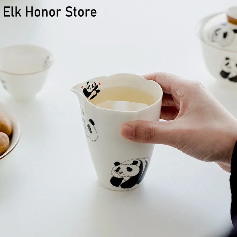 

170ml Boutique Panda Art White Porcelain Tea Pitcher High-grade Ceramic Fair Cup Divide Tea Chahai Household Kungfu Tea Ceremony