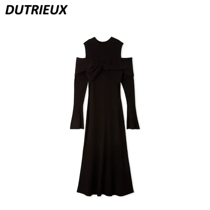 Милое милое облегающее трикотажное платье с открытыми плечами и