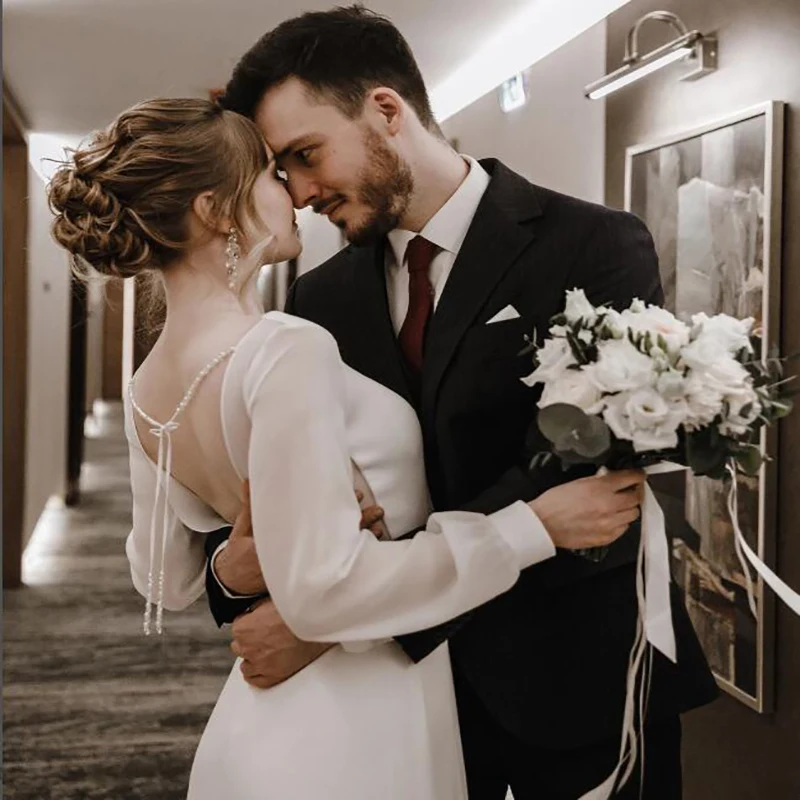 Шикарное недорогое свадебное платье в стиле бохо 2022 с жемчугом и пышными