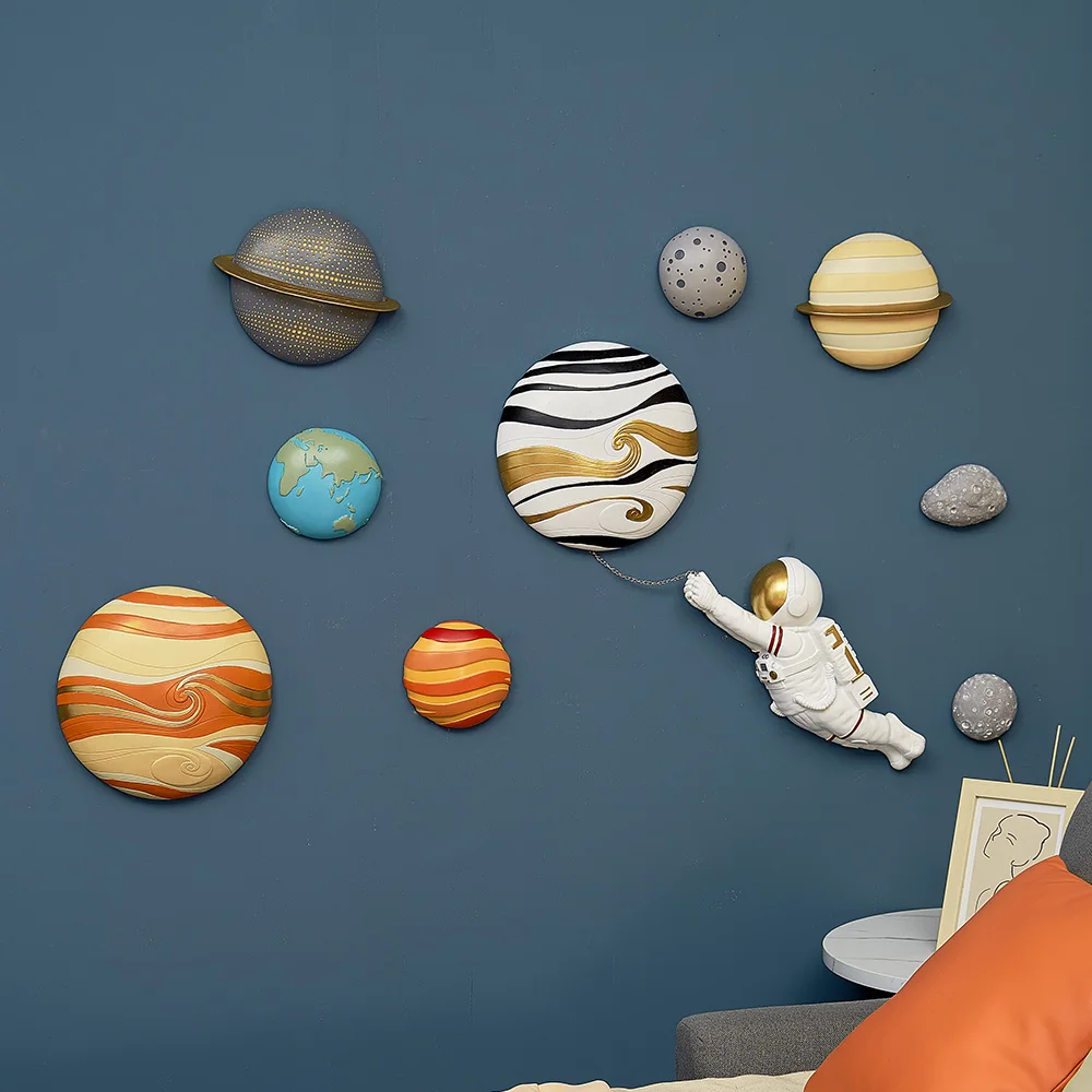 

Creative Home Decor Cute 3D Astronaut Wall Hanging Ornament Living Room Bedroom Cartoon Decorative Accessories Modern Wall Decor