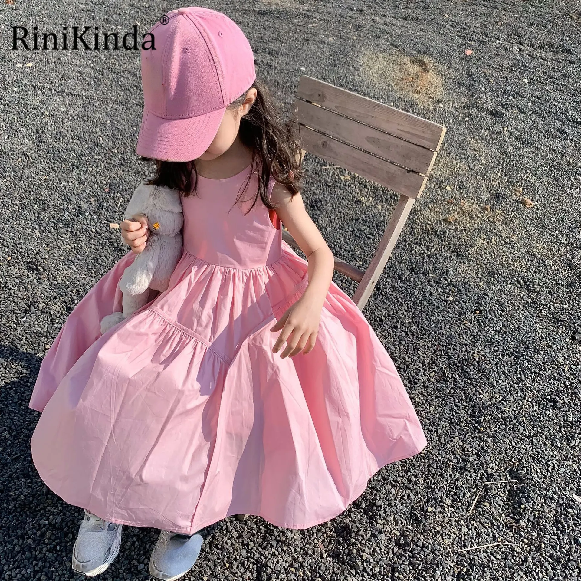 

Детское платье без рукавов, с оборками