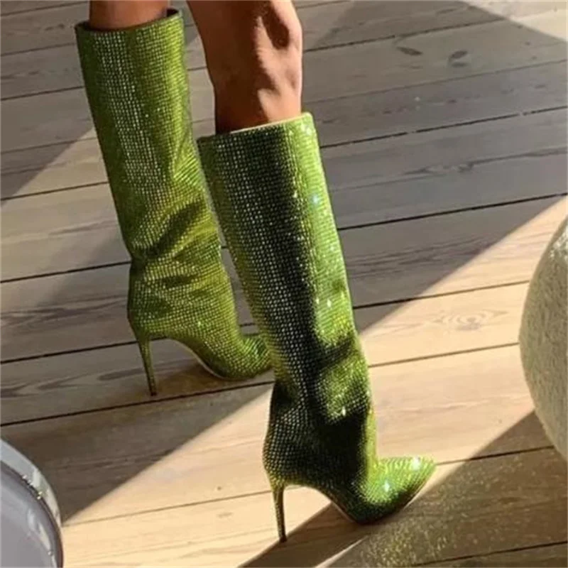 

Женские сапоги с кристаллами, зеленые длинные сапоги до колена на тонком высоком каблуке, с острым носком, со стразами