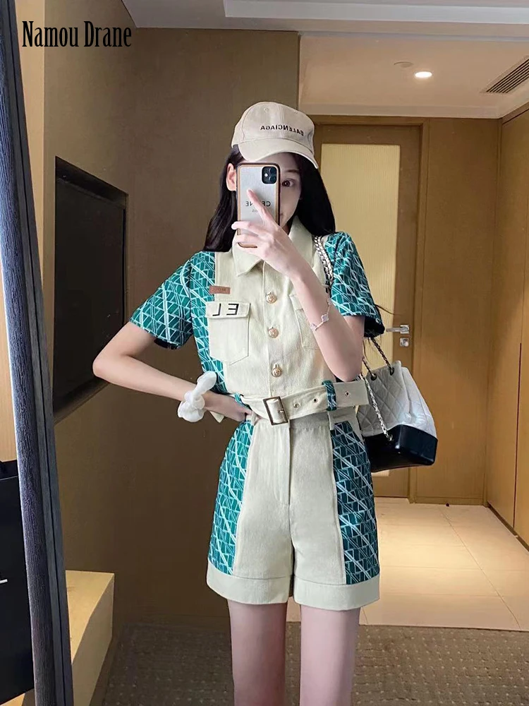 

Namou Drane Summer 2022 New French Retro Niche High Design Sense of Polo Collar Jacket + High-waisted Shorts Two-piece Set