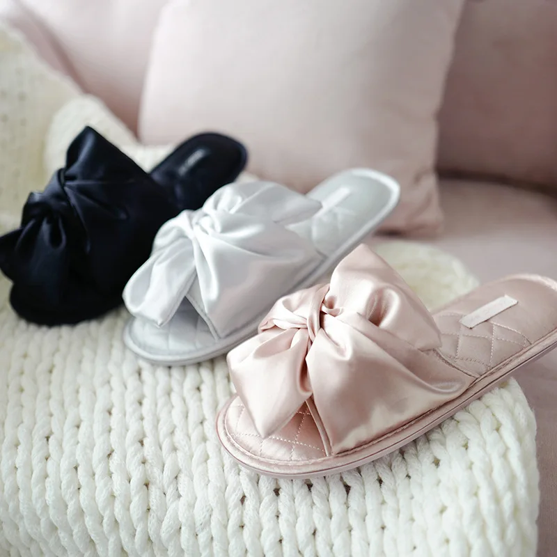 Indoor Non-Slip Slippers Ladies Satin Bow Sandals Stylish Comfortable Indoor Slippers Summer New Home Fabric Slippers