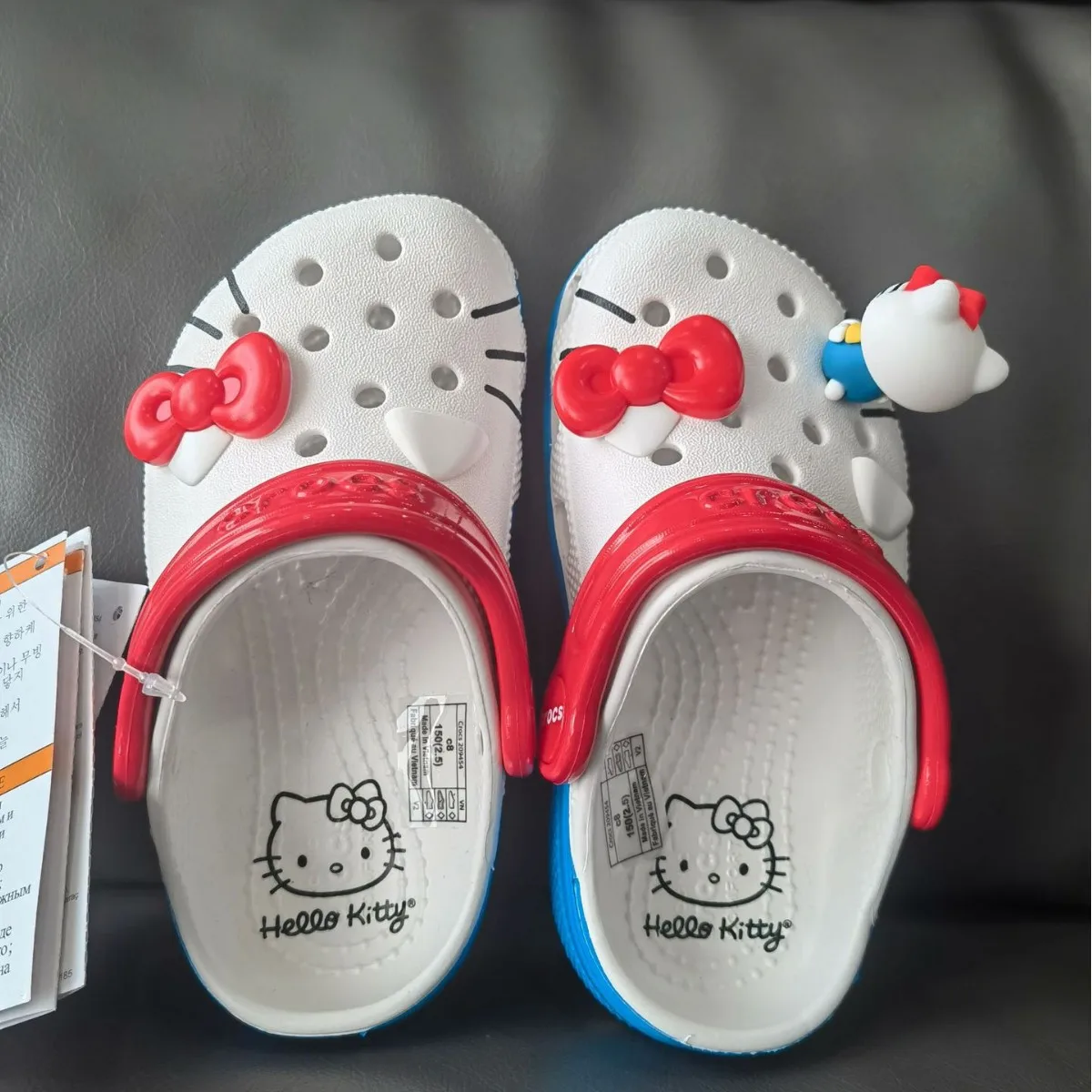 Фото Мультяшные сабо Melody Cinnamoroll, аниме-тапочки для девочек, пляжные сабо с отверстиями, мягкие нескользящие садовые туфли, детские сандалии для бассейна и улицы. №5