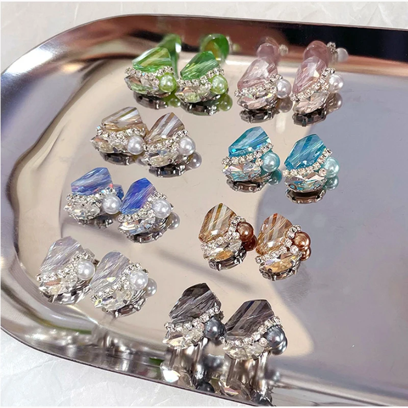 

5Pcs 10/13MM Rhinestone Nails Charms Designer Charms Luxury rimmed with crystal For Fashion Nail Supplies Accessories