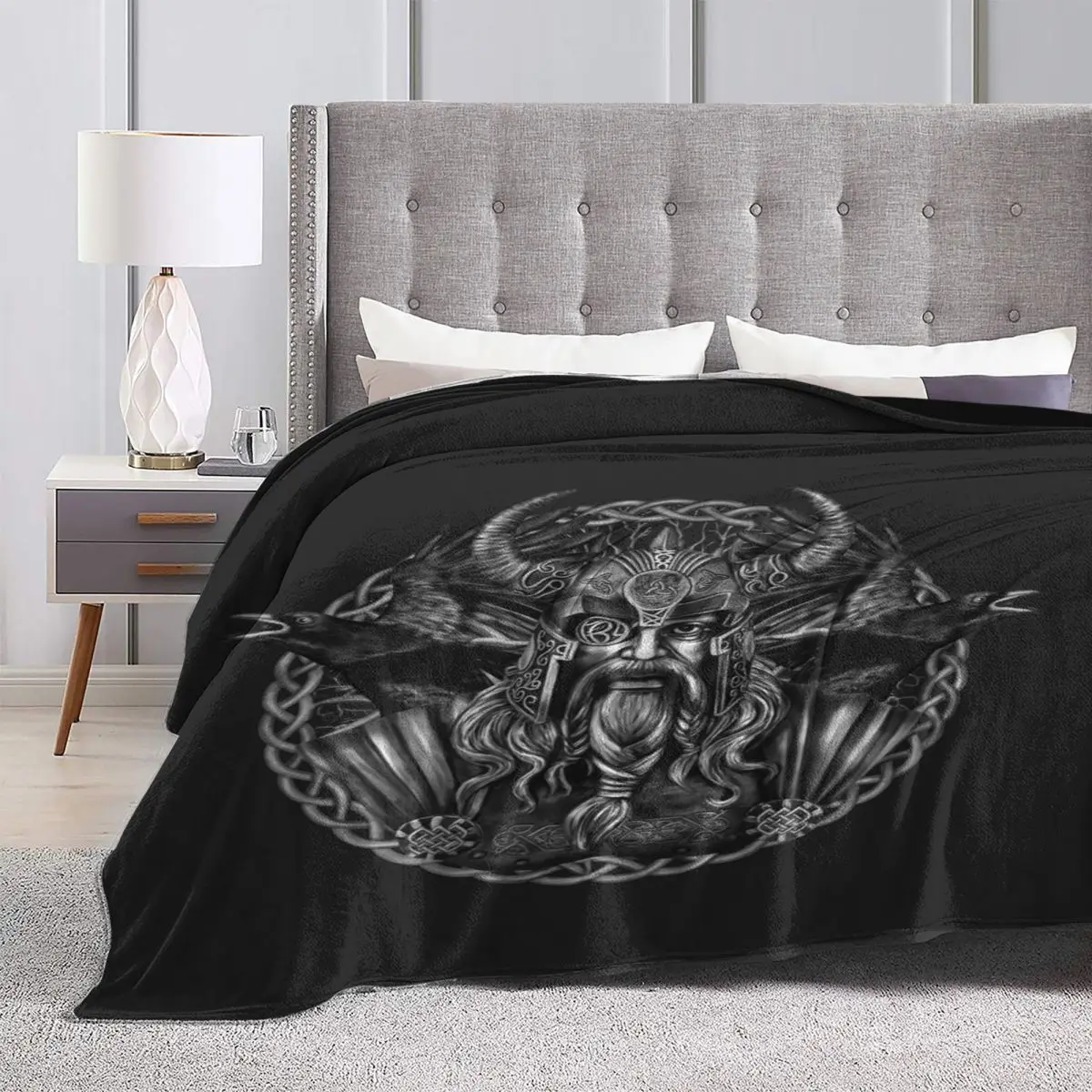 ł na sofę Norse God Odin Flanelowy koc Ravens Huginn i Muninn Super ciepły piknikowy łóżko z nadrukiem
