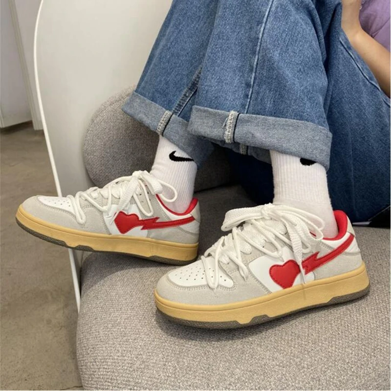 2023 Brand Sewing Sneakers Men Zapatillas Mujer Light Flat Shoes Ladies Outdoor Luxury Men Running Shoes Women Chaussure Femme