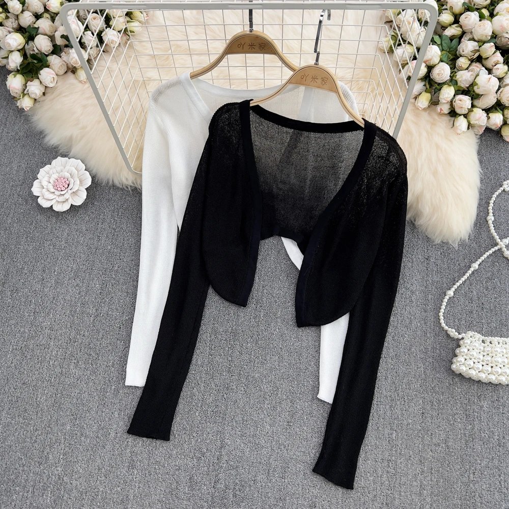 

Sweater Knitted Cardigan Women 2023 White Short Style with Sunscreen Shawl Early Spring New Style Coat Ice Silk Top