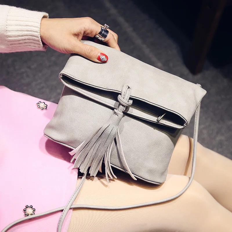 

Новинка 2022, женская сумка-мессенджер, дизайнерская женская сумка через плечо с кисточкой, складная женская дизайнерская сумка