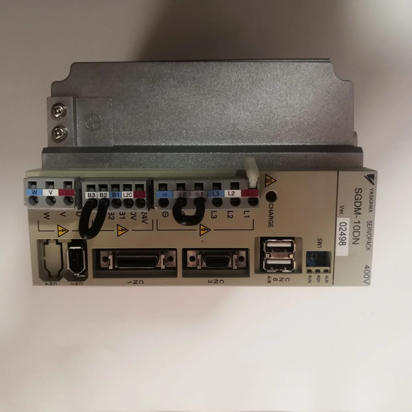 

New Ones Servo Driver SGDM-10DN