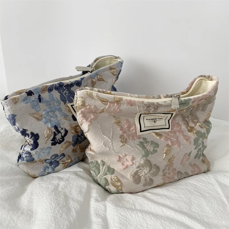 

Rtro Women Cosmetic Bag Canvas Floral Girl Cluth Travel Storage Bag Toiletries Organize New Cosmetic Bag Portable Make Up Bags