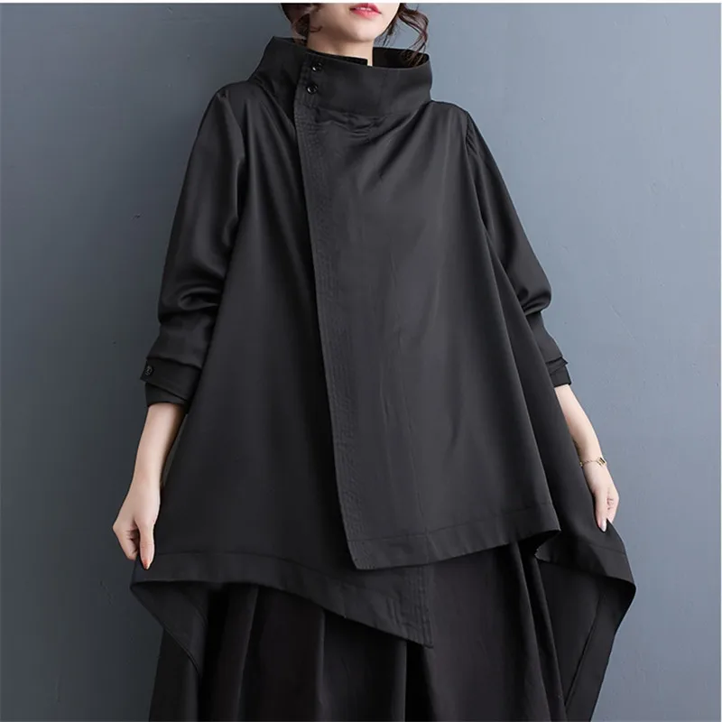 Женский черный плиссированный плащ большого размера с воротником-стойкой и