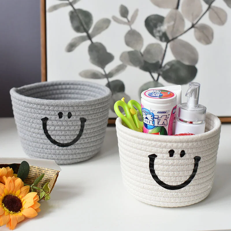 

Straw Desktop Smiley Face Storage Box Dormitory Living Room Basket For Cosmetics Snacks Key Debris Weaving Organizing Baskets