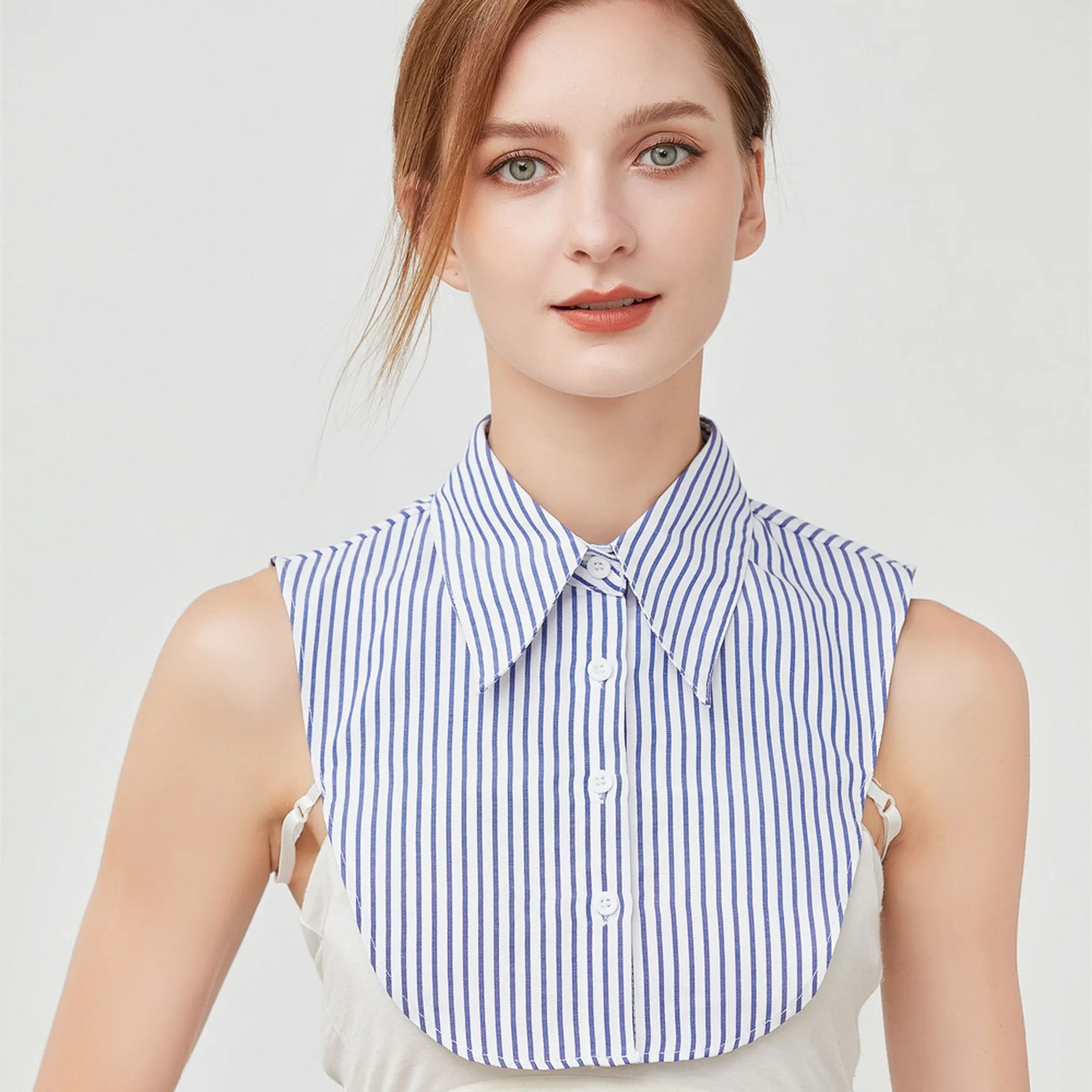 Рисунок 2 - Деловой ложный воротник для женщин