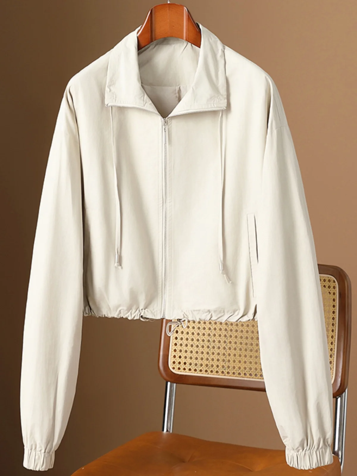 Рисунок 2 - Ветрозащитная и дышащая уличная