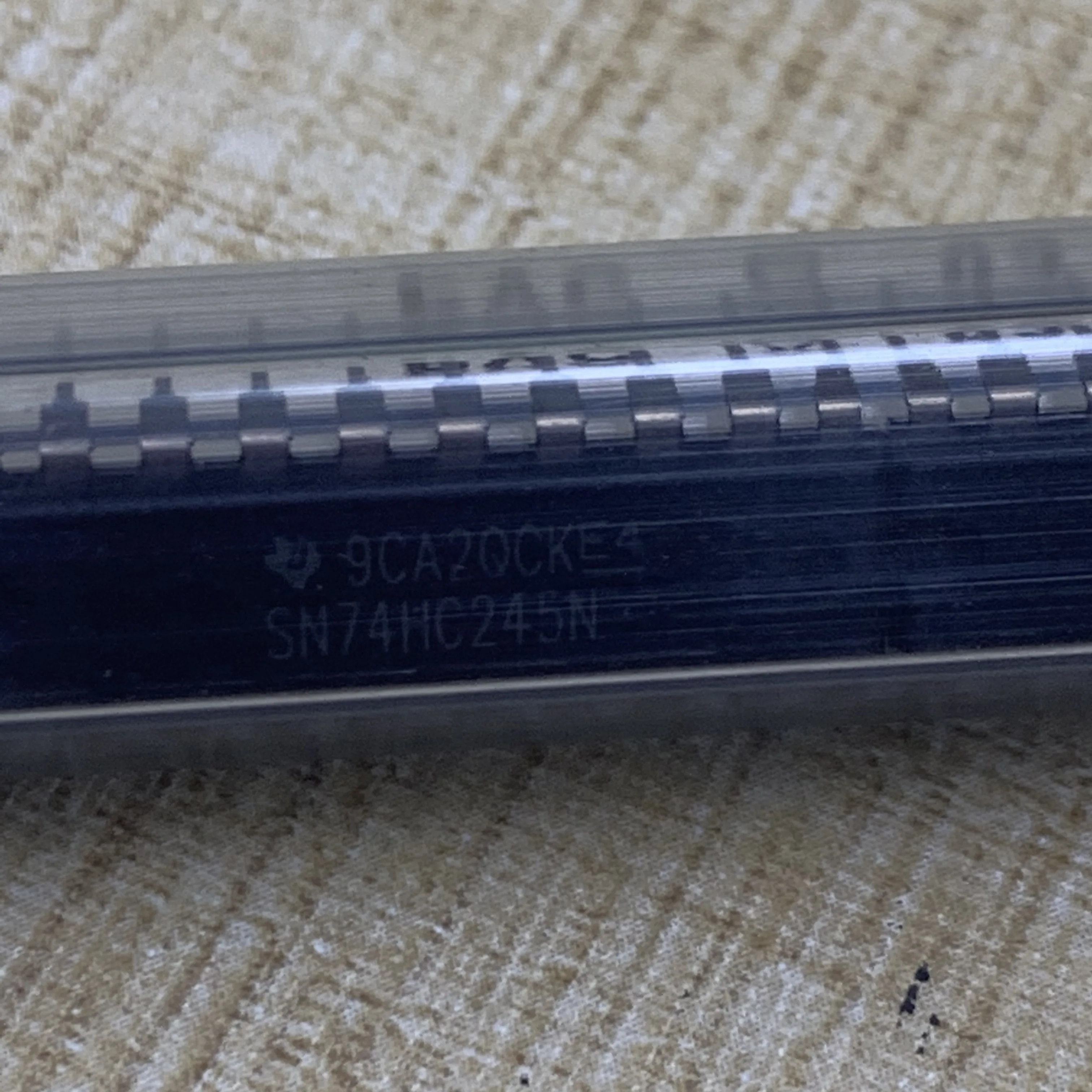 SN74HC245N DIP-20 трансивер, неинверторный, 3-режимный, от 2 В до 6 в, новый оригинальный запас