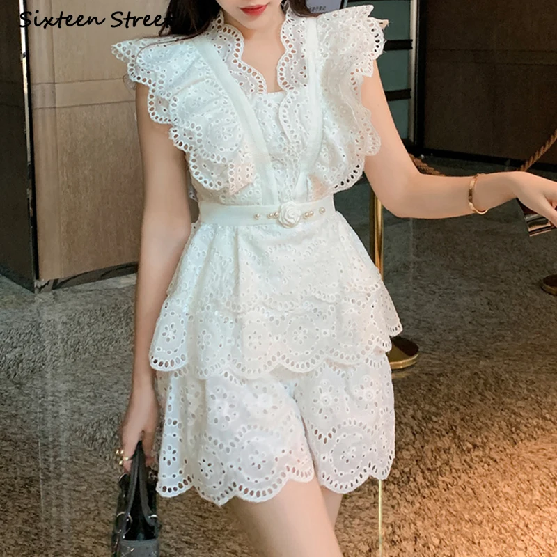 

White Lace Vintage Shorts Two Piece Set Women Hook Flower Hollow Tops + High Waisted Shorts Ladies Business Prom Short Sets 2022