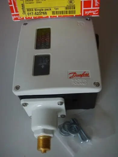 

RT5 017-525566 Danfoss Pressure Switch Pressure Controller RT5 017-5255