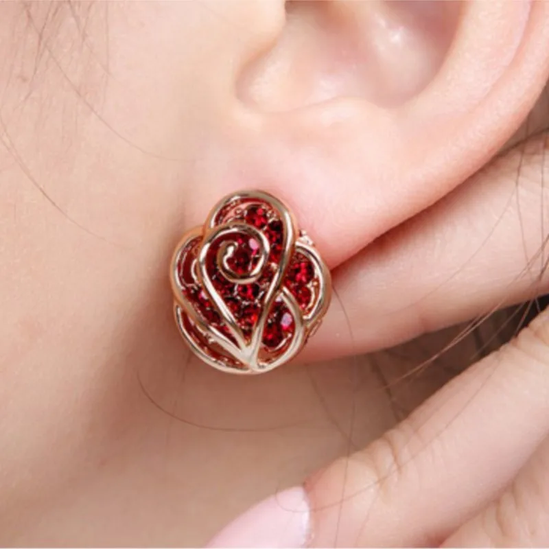 AAAA + стразы красная роза полые цветочные серьги-гвоздики летние модные ювелирные